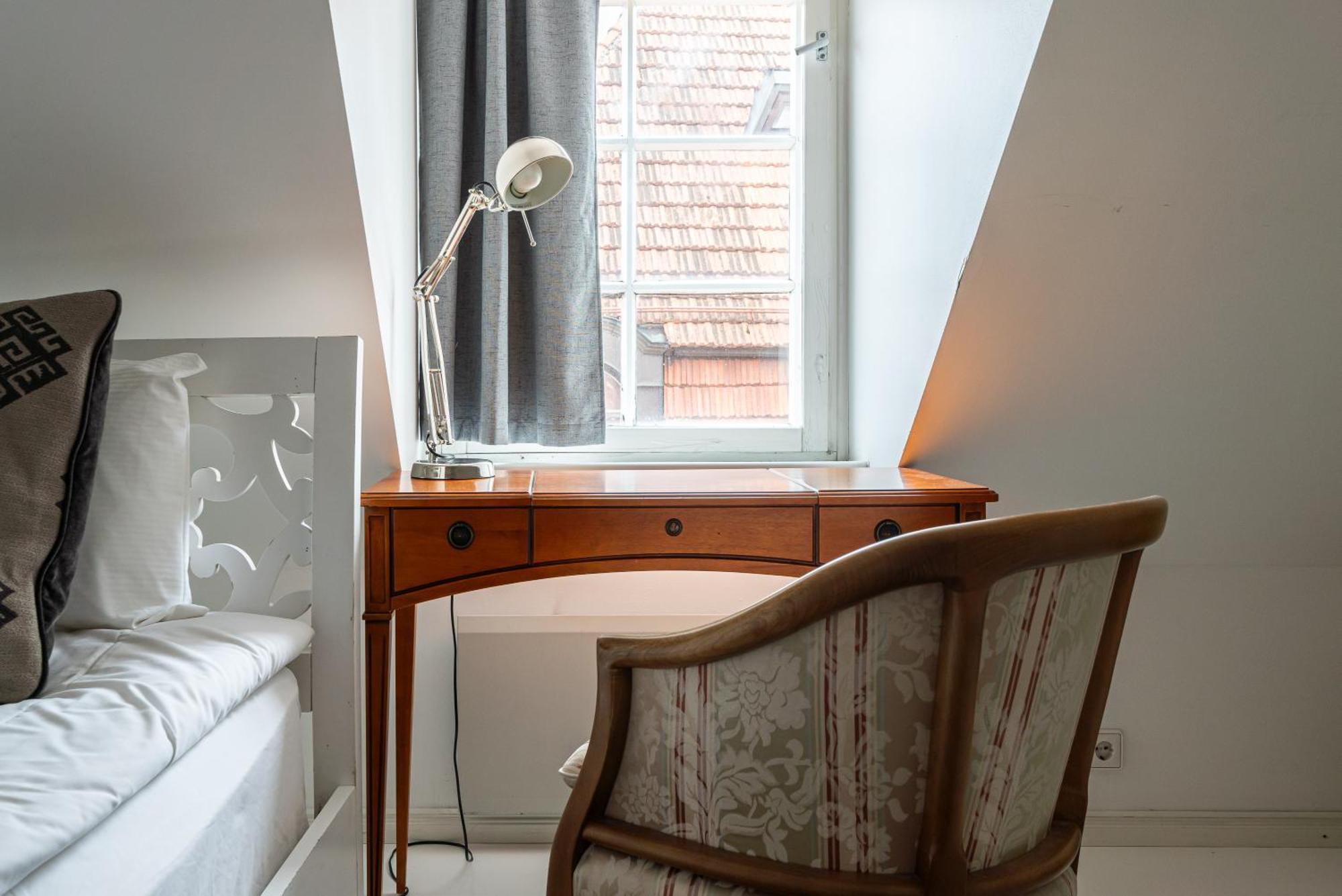 Old Town - Vana Turg Apartment Tallinn Bagian luar foto