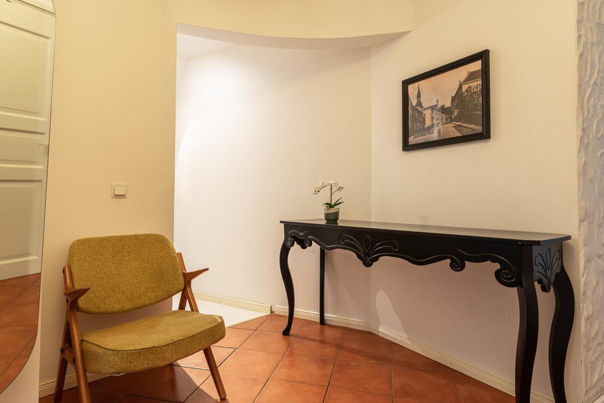 Old Town - Vana Turg Apartment Tallinn Bagian luar foto
